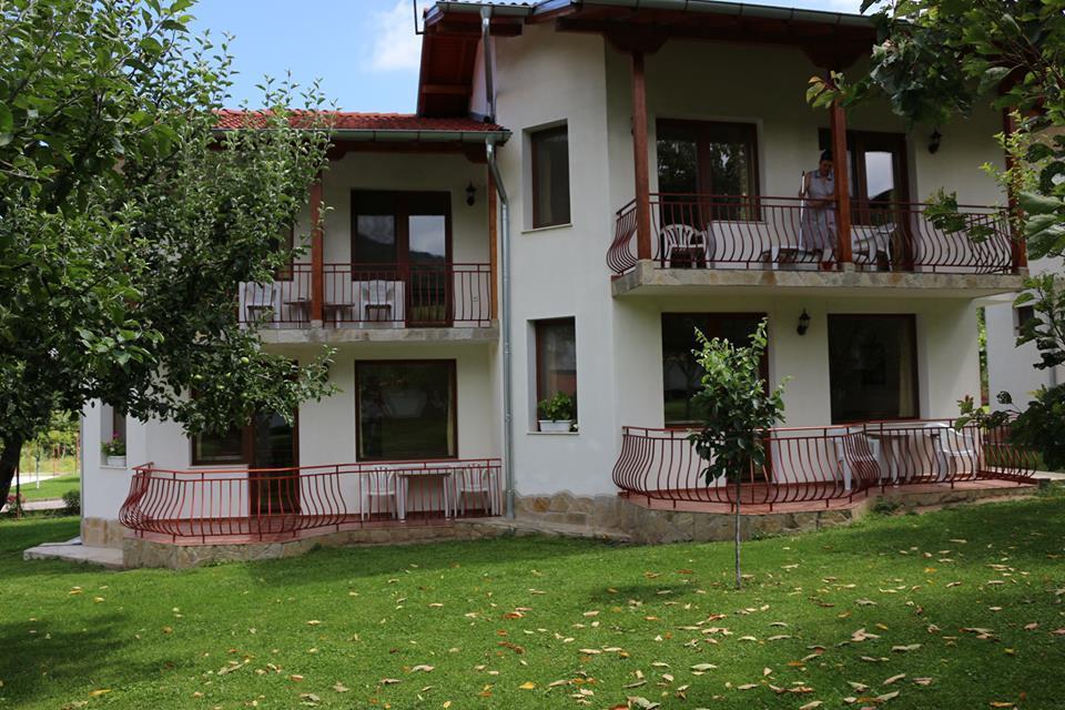 By The River Hotel Complex Balkanets  Exterior foto