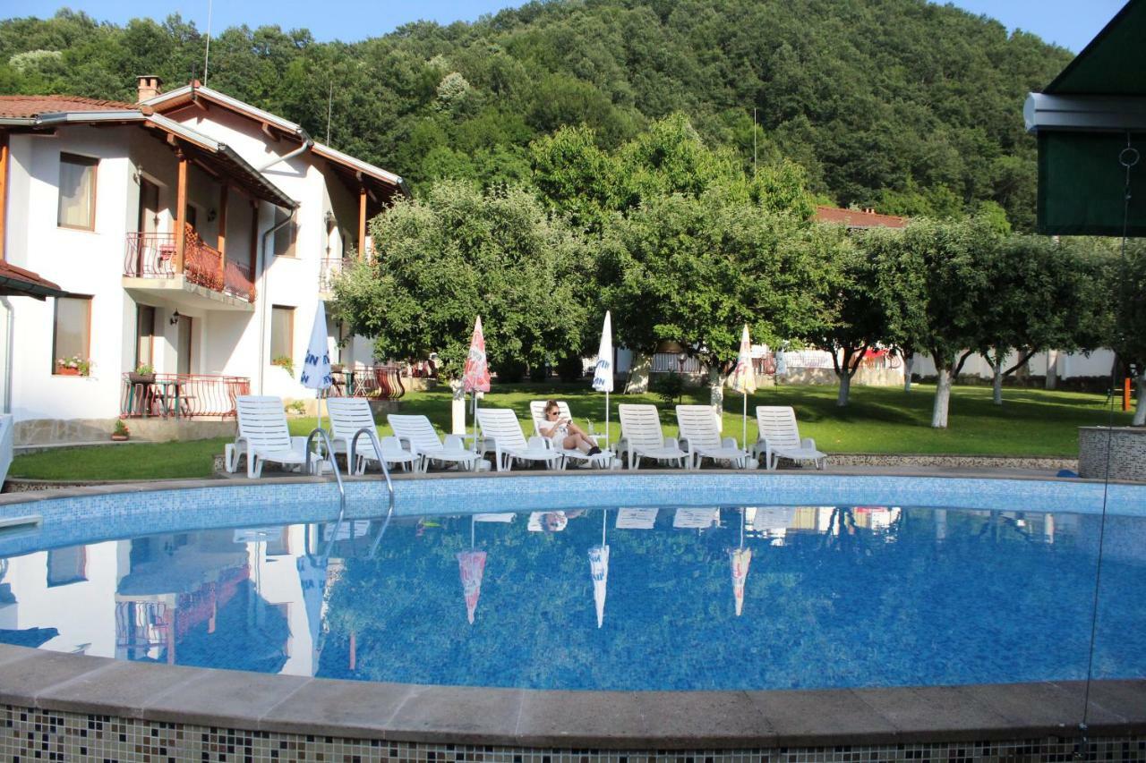 By The River Hotel Complex Balkanets  Exterior foto